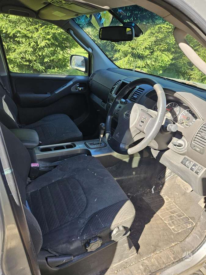 Nissan Pathfinder 2009 — photo 9
