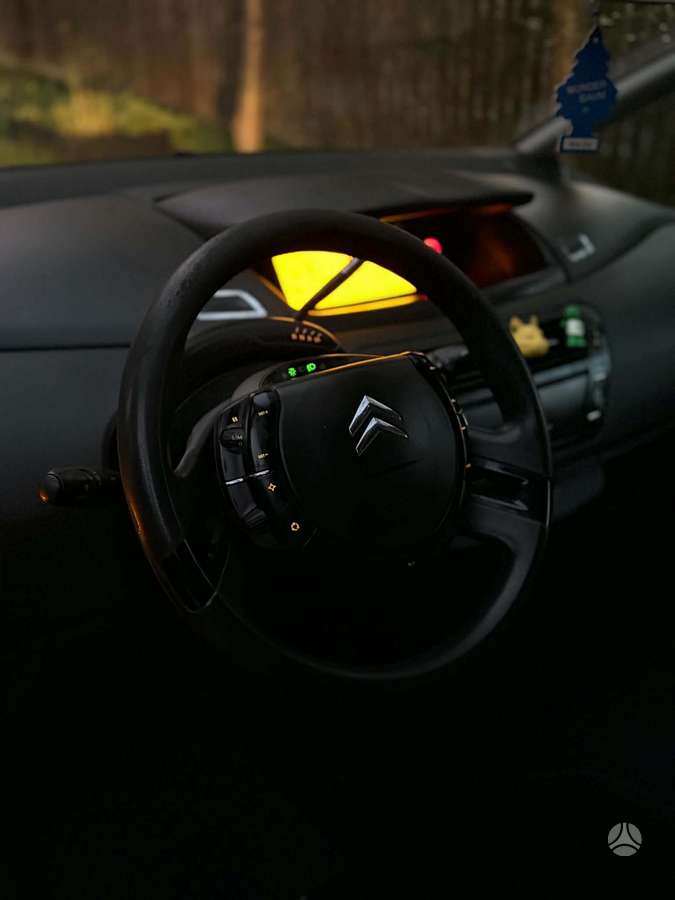 Citroen C4 2007 — photo 15