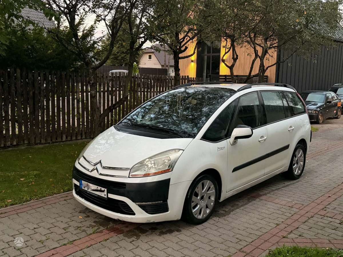 Citroen C4 2007 — rear view