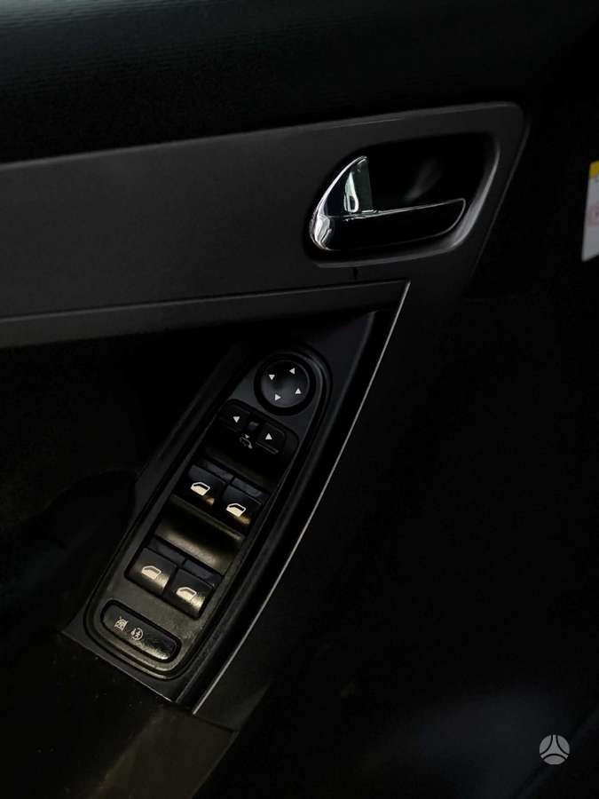 Citroen C4 2007 — photo 20
