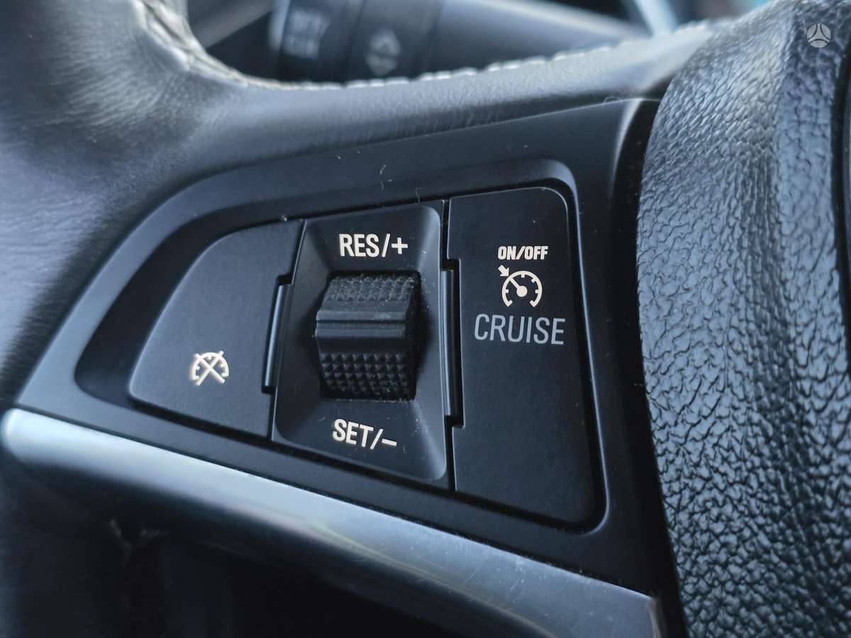 Opel Mokka 2013 — photo 32