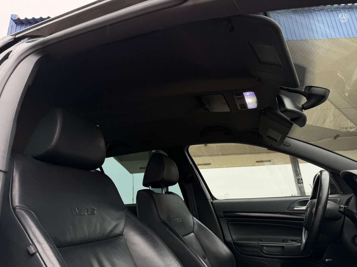 Skoda Octavia 2011 — photo 18
