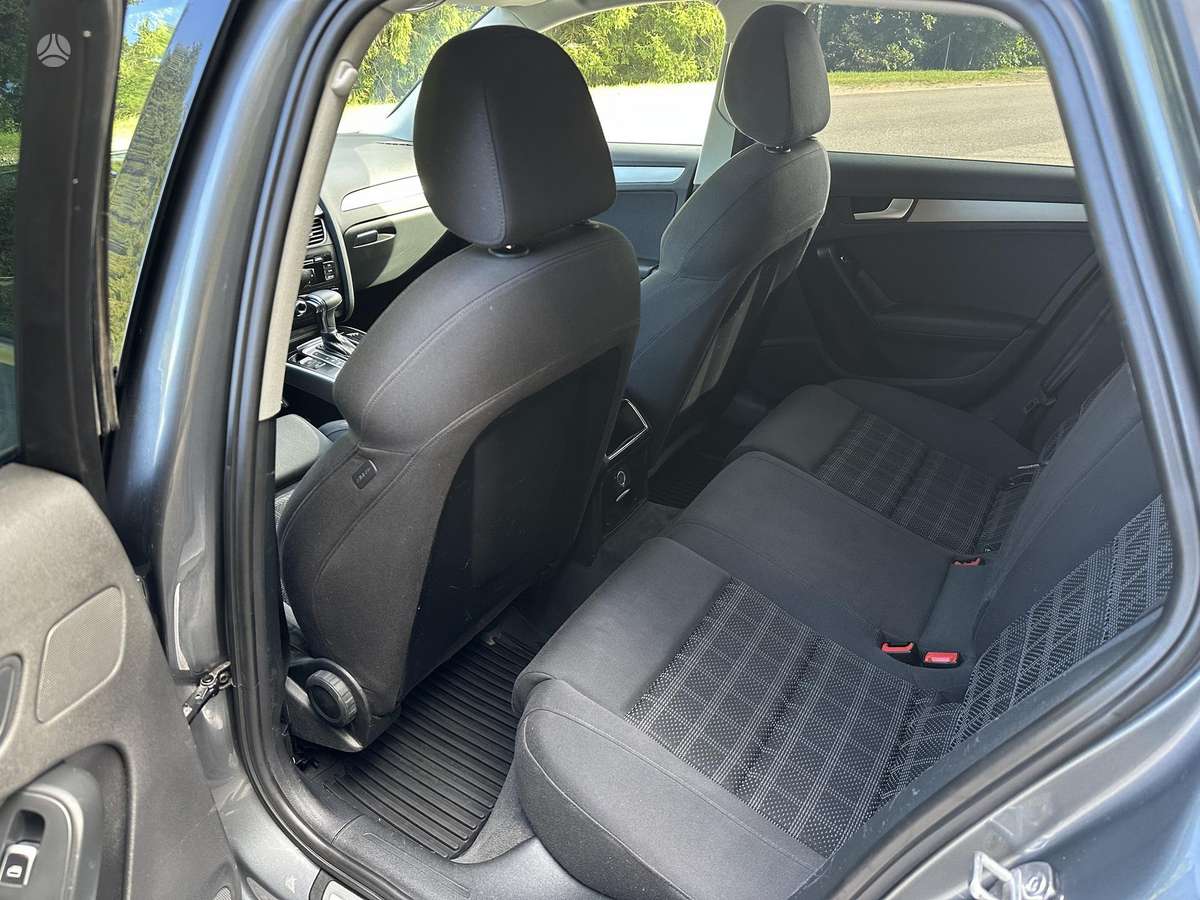 Audi A4 2013 — photo 14