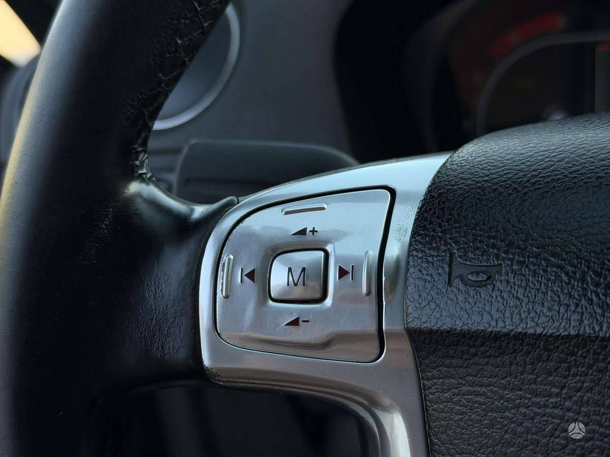 Ford S-MAX 2009 — photo 12