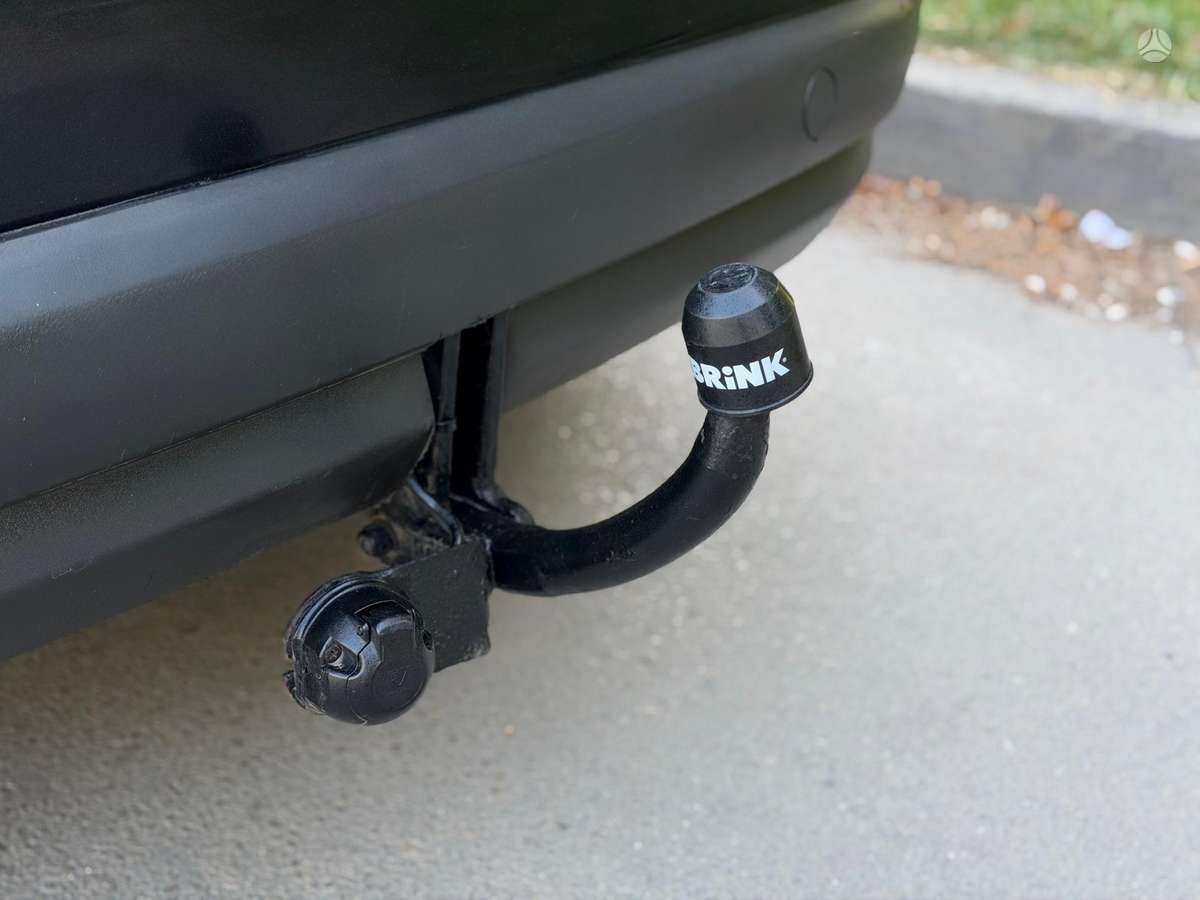 Ford S-MAX 2009 — photo 18
