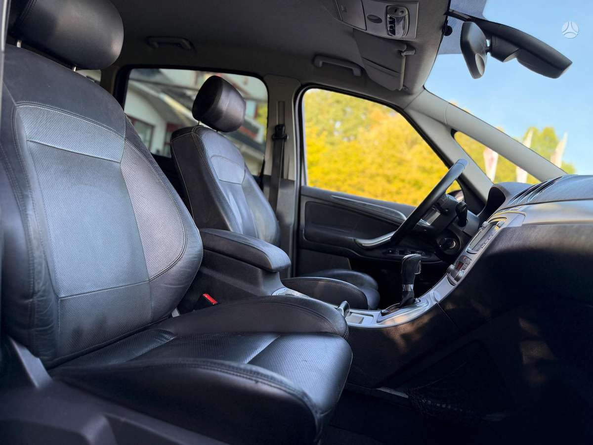 Ford S-MAX 2009 — photo 6