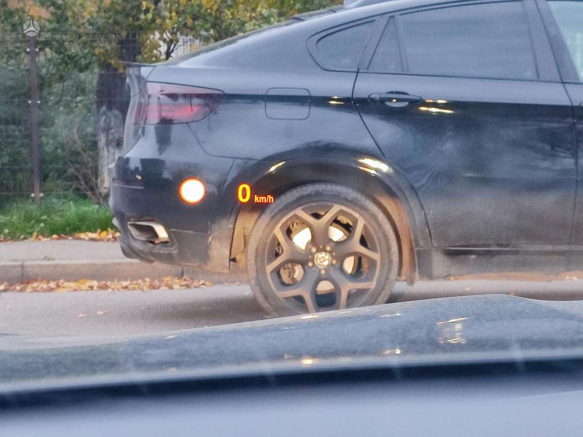 BMW 520 2015 — photo 13