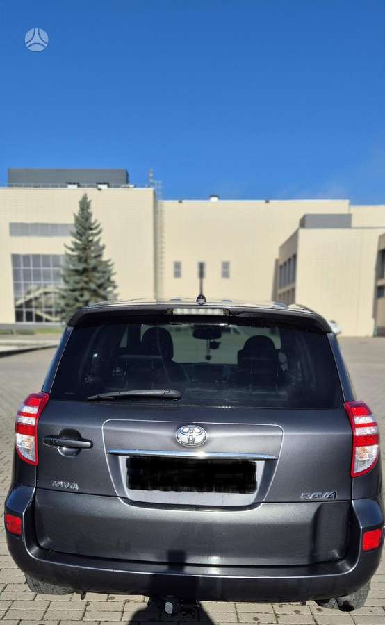 Toyota RAV4 2011 — engine 2231 cm³, 150 HP (110kW)
