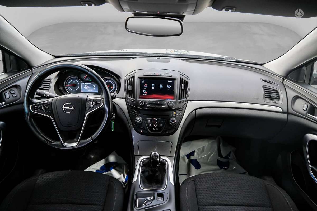 Opel Insignia 2014 — фото 9