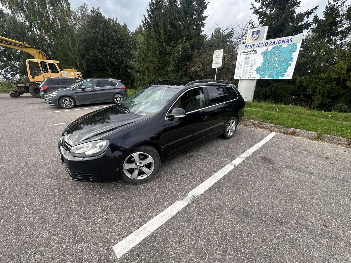 Volkswagen Golf, 2010