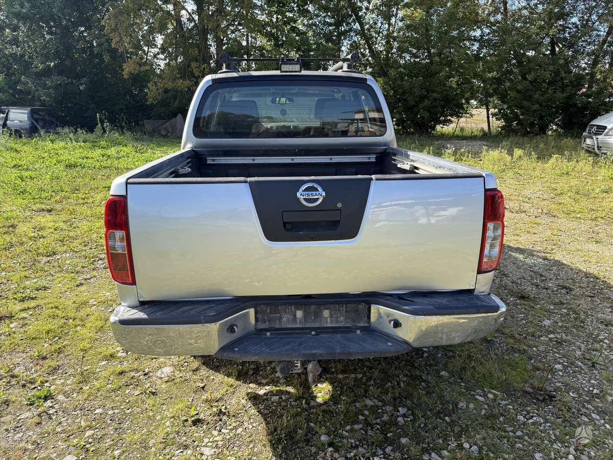 Nissan Navara 2007 — photo 5