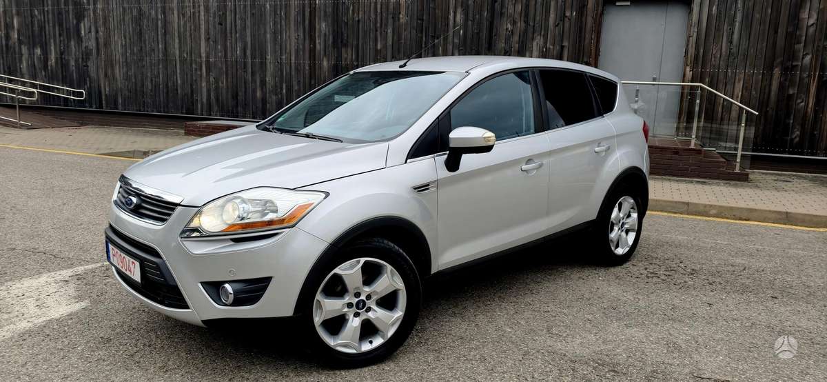 Ford Kuga 2010 — фото 20