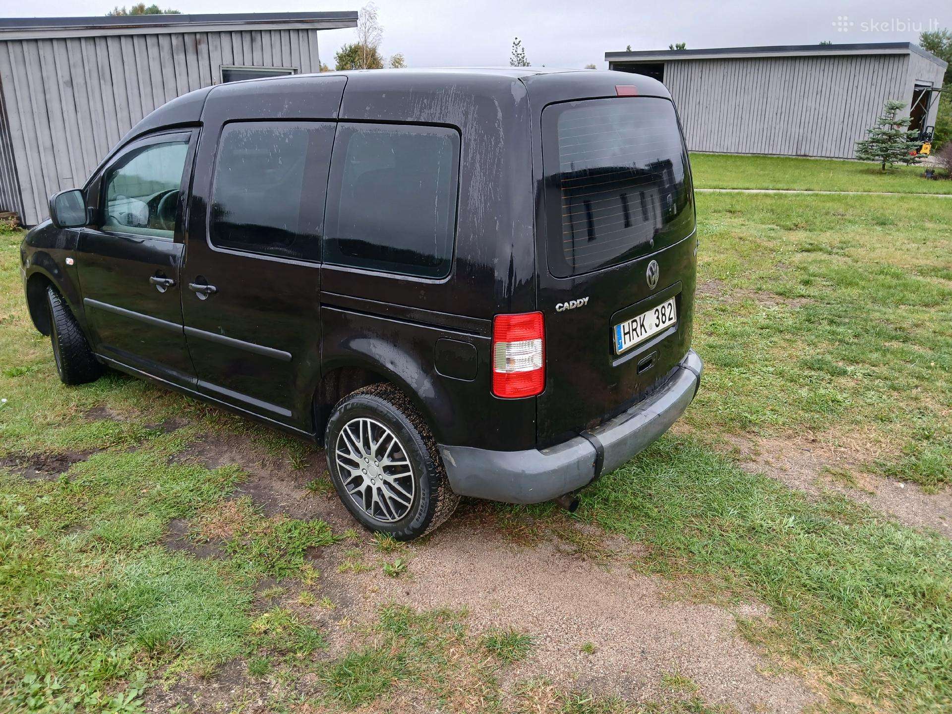 Volkswagen Caddy 2009 — rear view