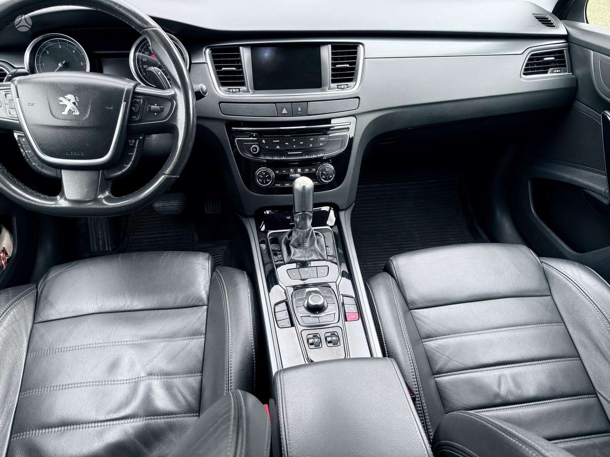 Peugeot 508 2011 — photo 6