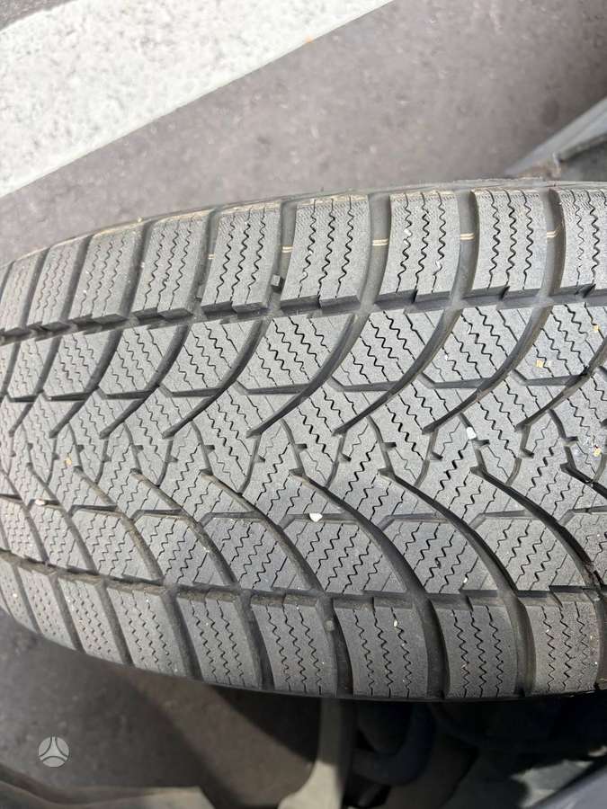 Mercedes-Benz C250 2010 — photo 11