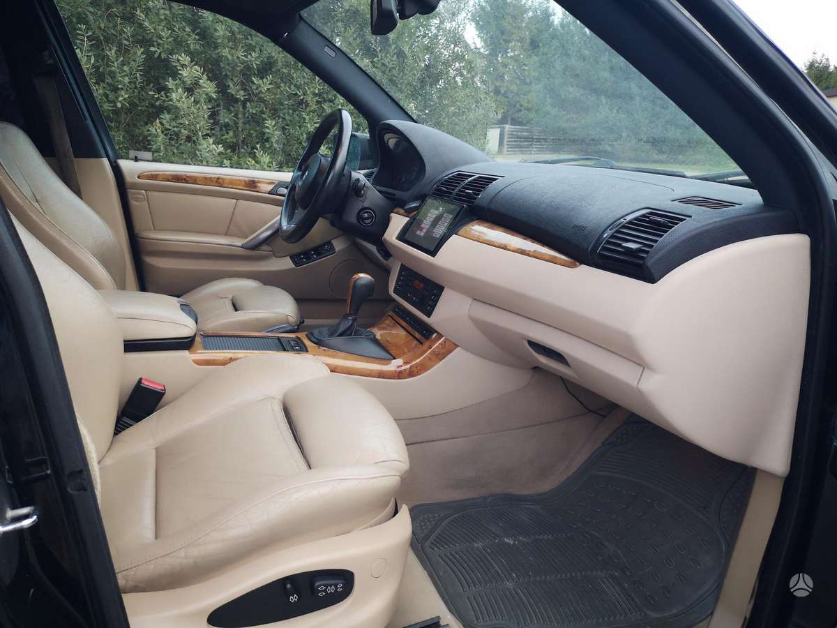 BMW X5 2005 — photo 10