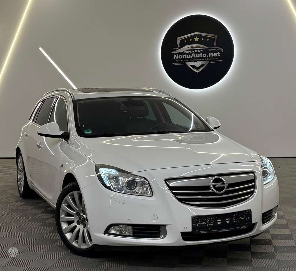 Opel Insignia 2010 — vehicle for AFU Ukraine