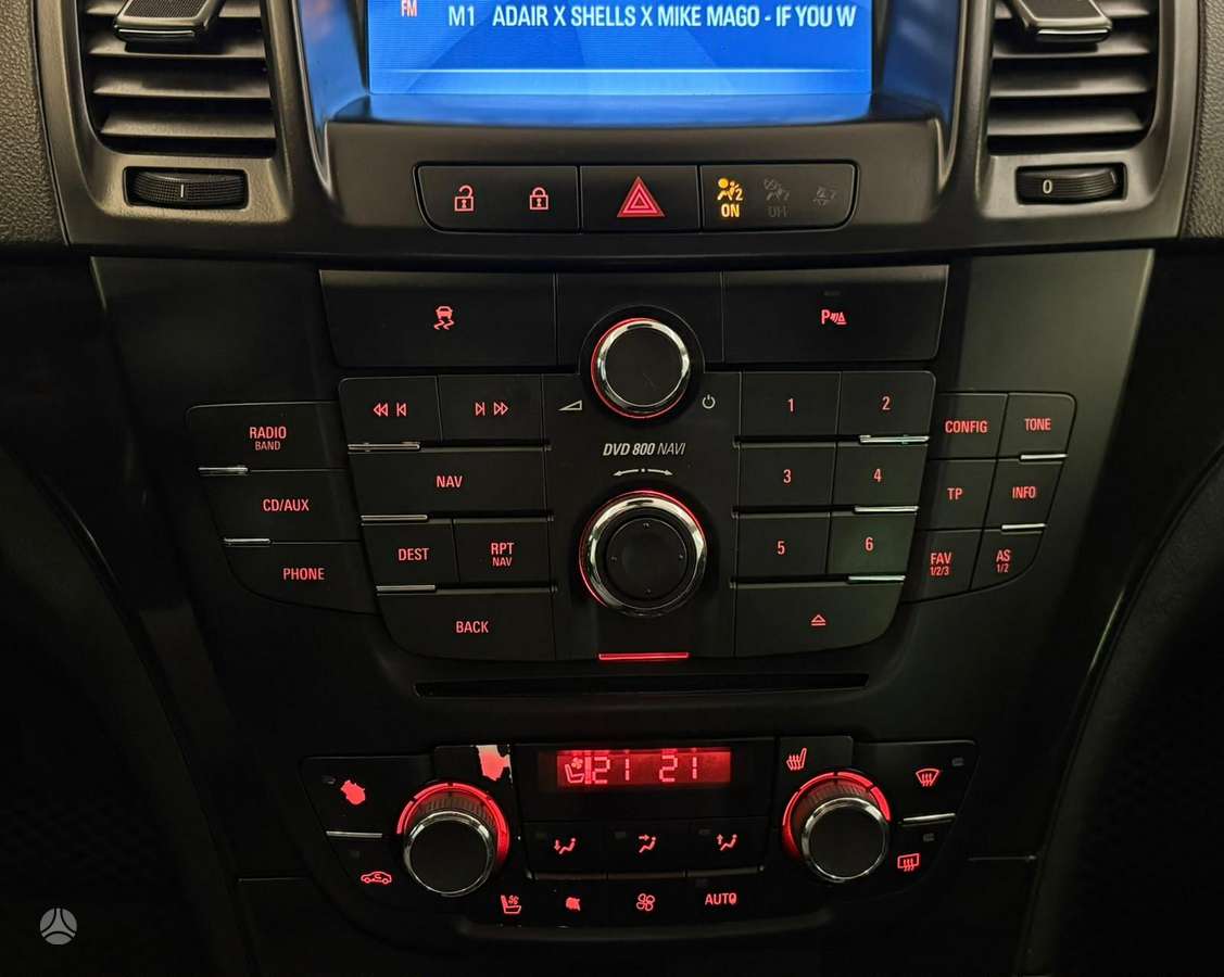 Opel Insignia 2010 — photo 6
