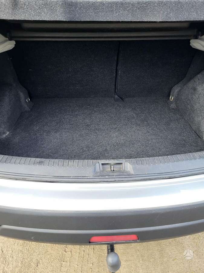 Nissan Qashqai 2011 — photo 10