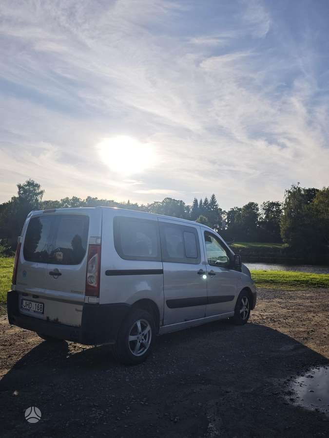 Peugeot Expert 2010 — photo 10
