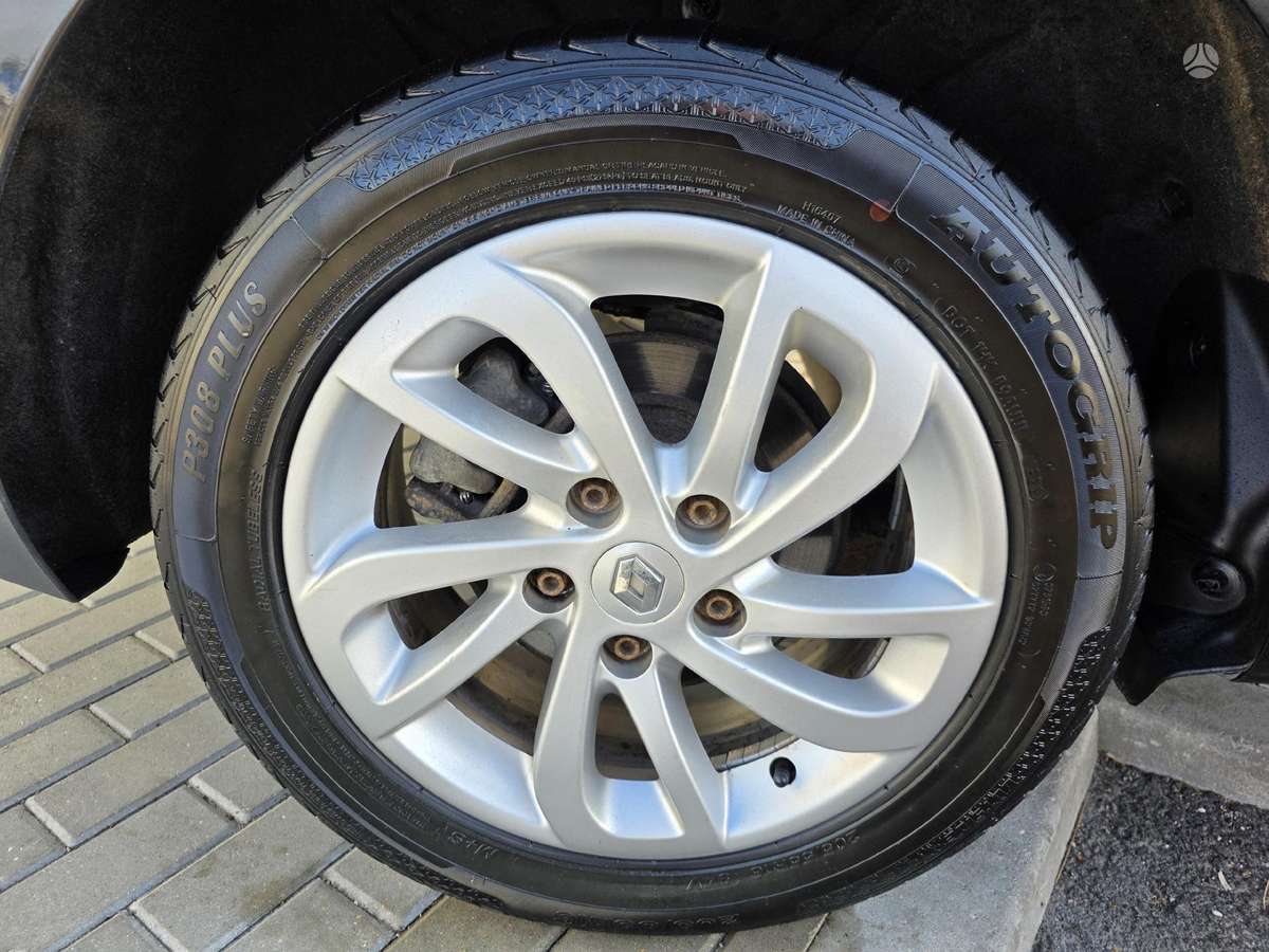 Renault Grand 2014 — photo 20