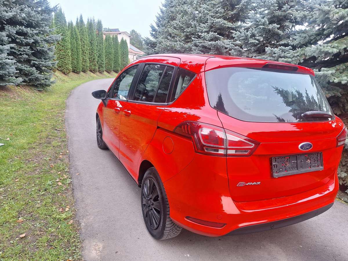 Ford B-MAX 2013 — двигун 1400 cm³, 90 HP (66kW)
