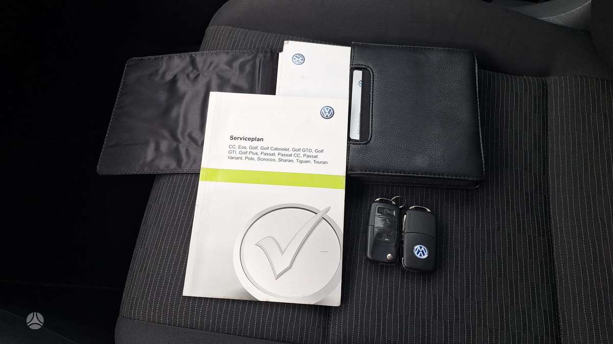 Volkswagen Tiguan 2011 — photo 36