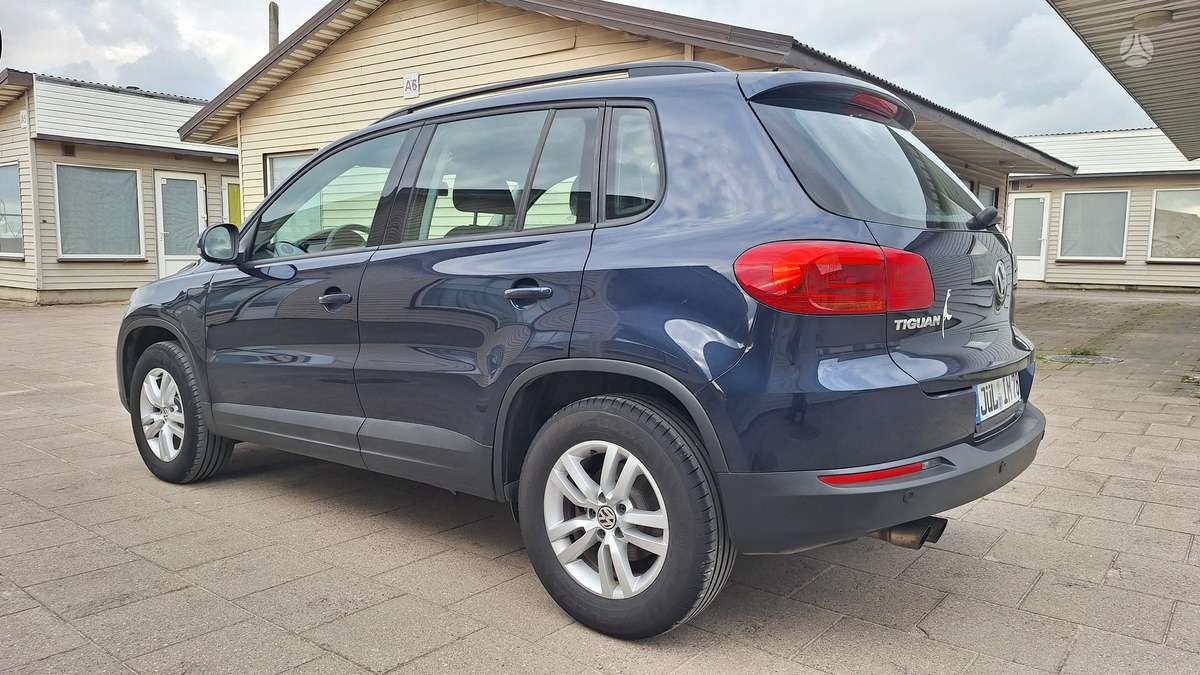 Volkswagen Tiguan 2011 — photo 50