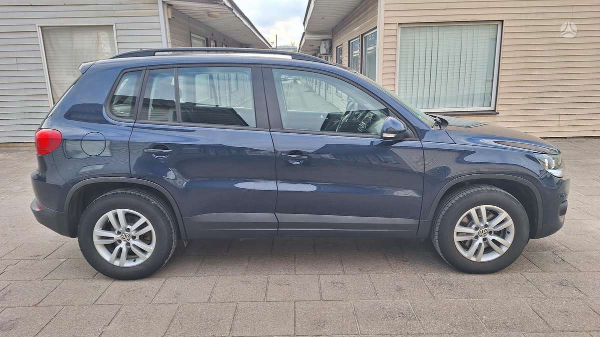 Volkswagen Tiguan 2011 — photo 6