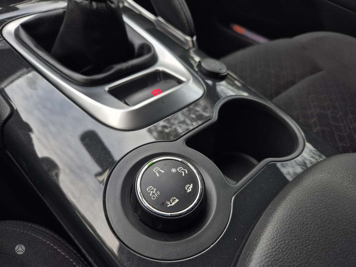Peugeot 3008 2015 — photo 11