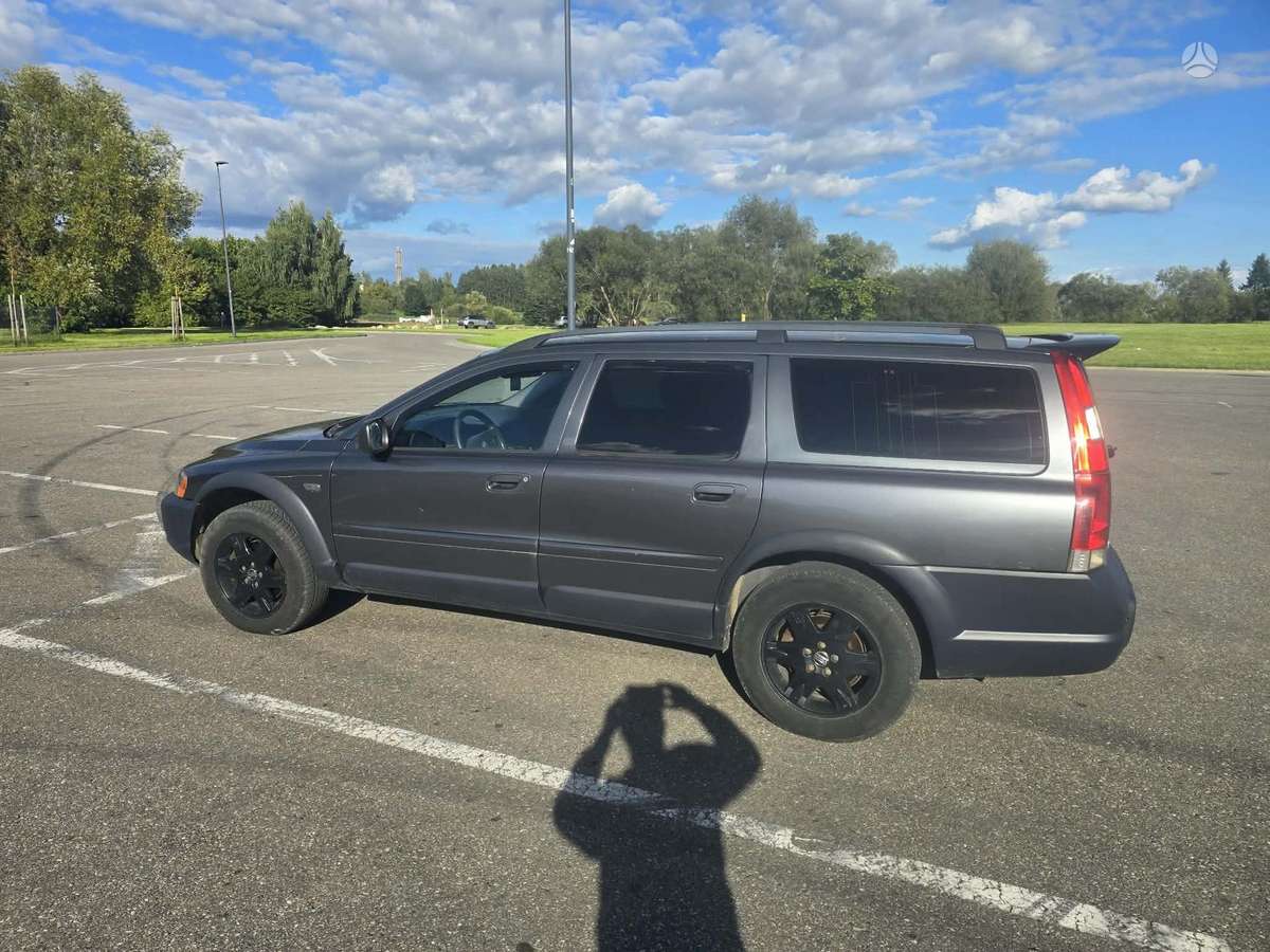 Volvo XC70 2005 — photo 8