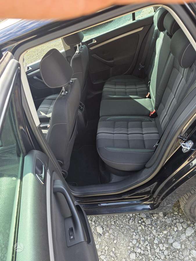 Volkswagen Golf 2012 — photo 10