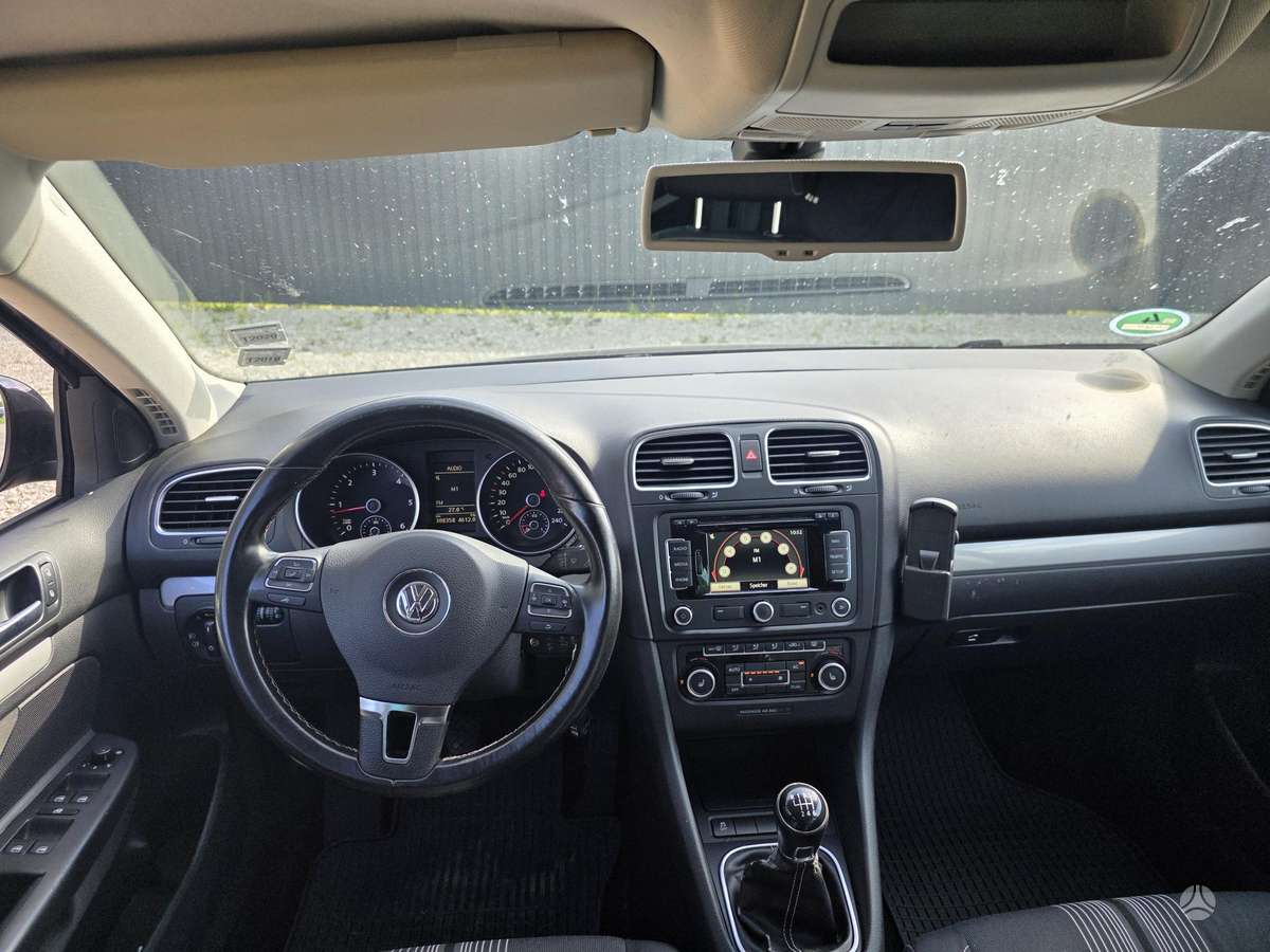Volkswagen Golf 2012 — photo 13