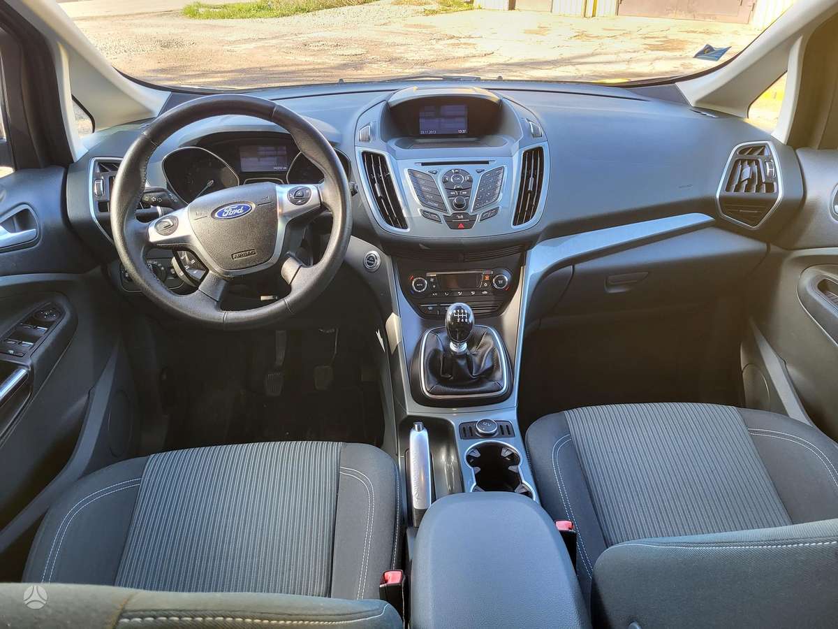 Ford C-MAX 2014 — photo 10