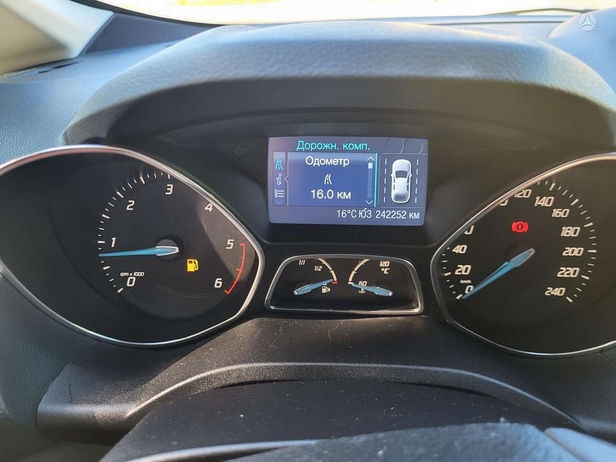 Ford C-MAX 2014 — photo 15