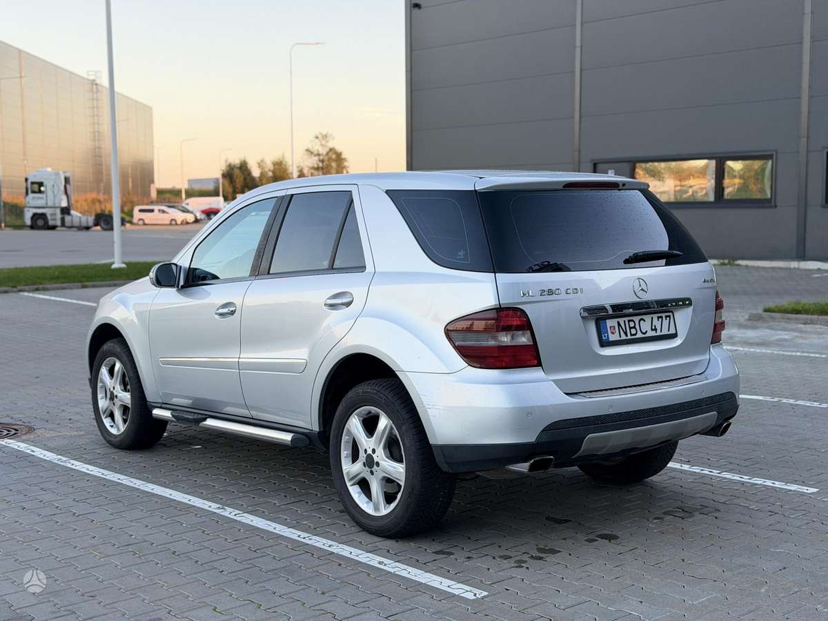 Mercedes-Benz ML280 2008 — двигун 3000 cm³, 190 HP (140kW)