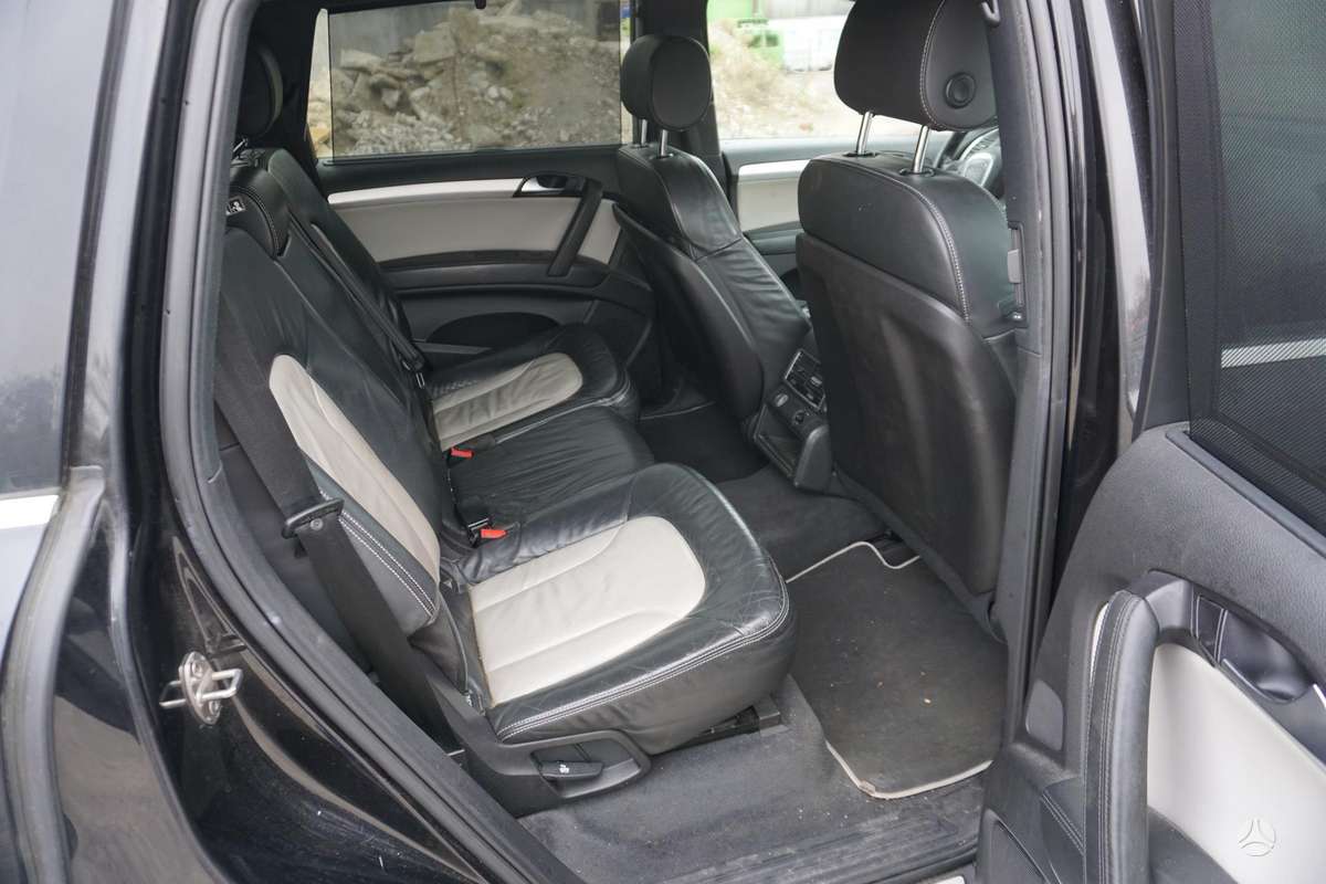 Audi Q7 2008 — photo 11