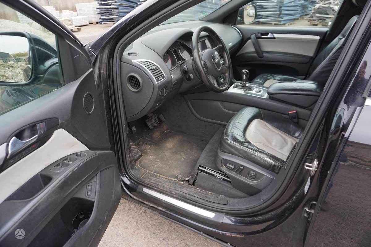 Audi Q7 2008 — photo 5