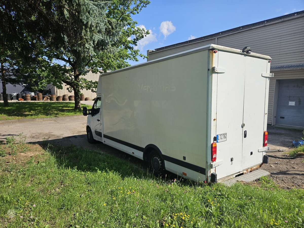 Renault Master 2011 — photo 6