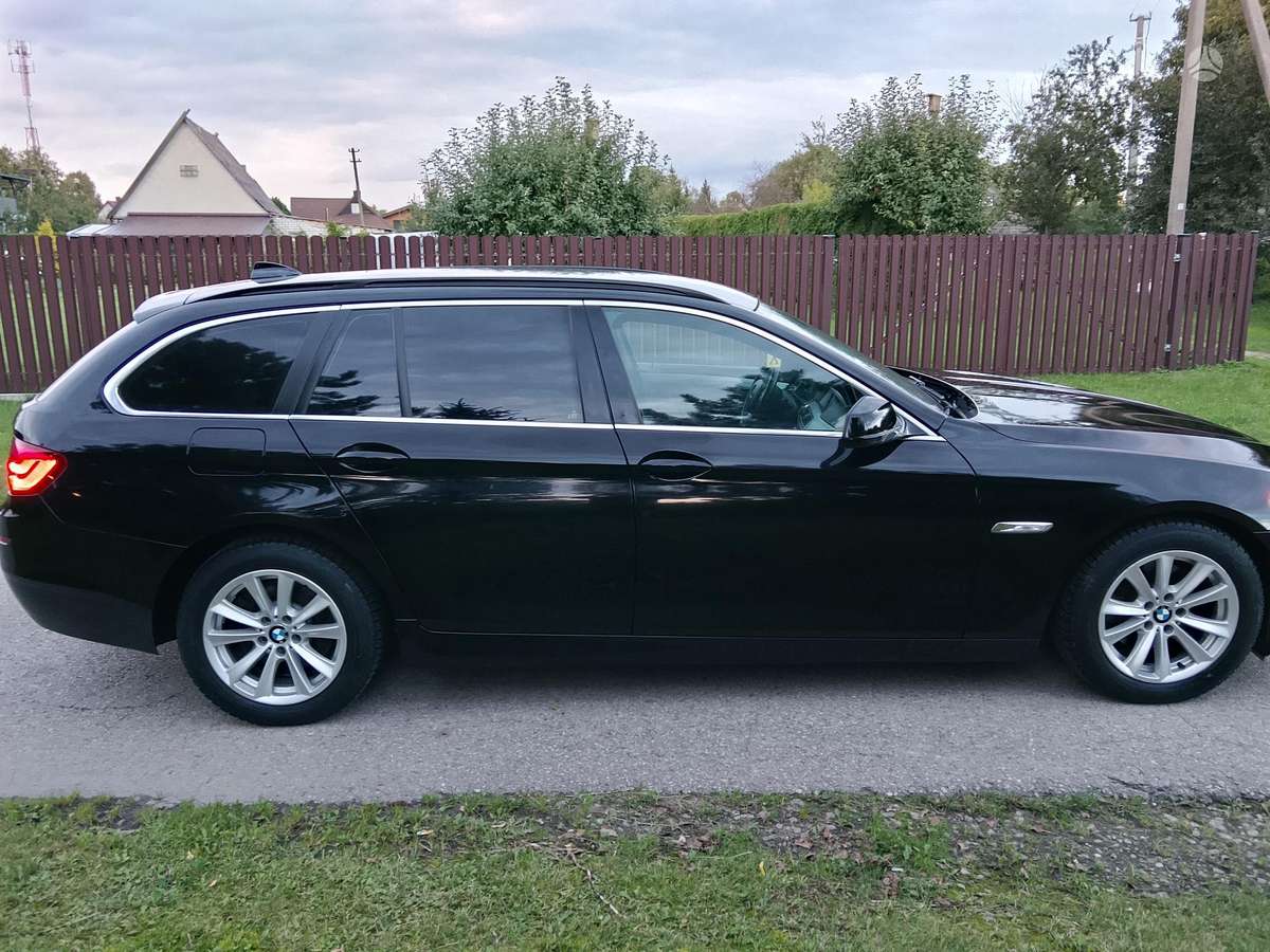 BMW 520 2011 — engine 1995 cm³, 184 HP (135kW)