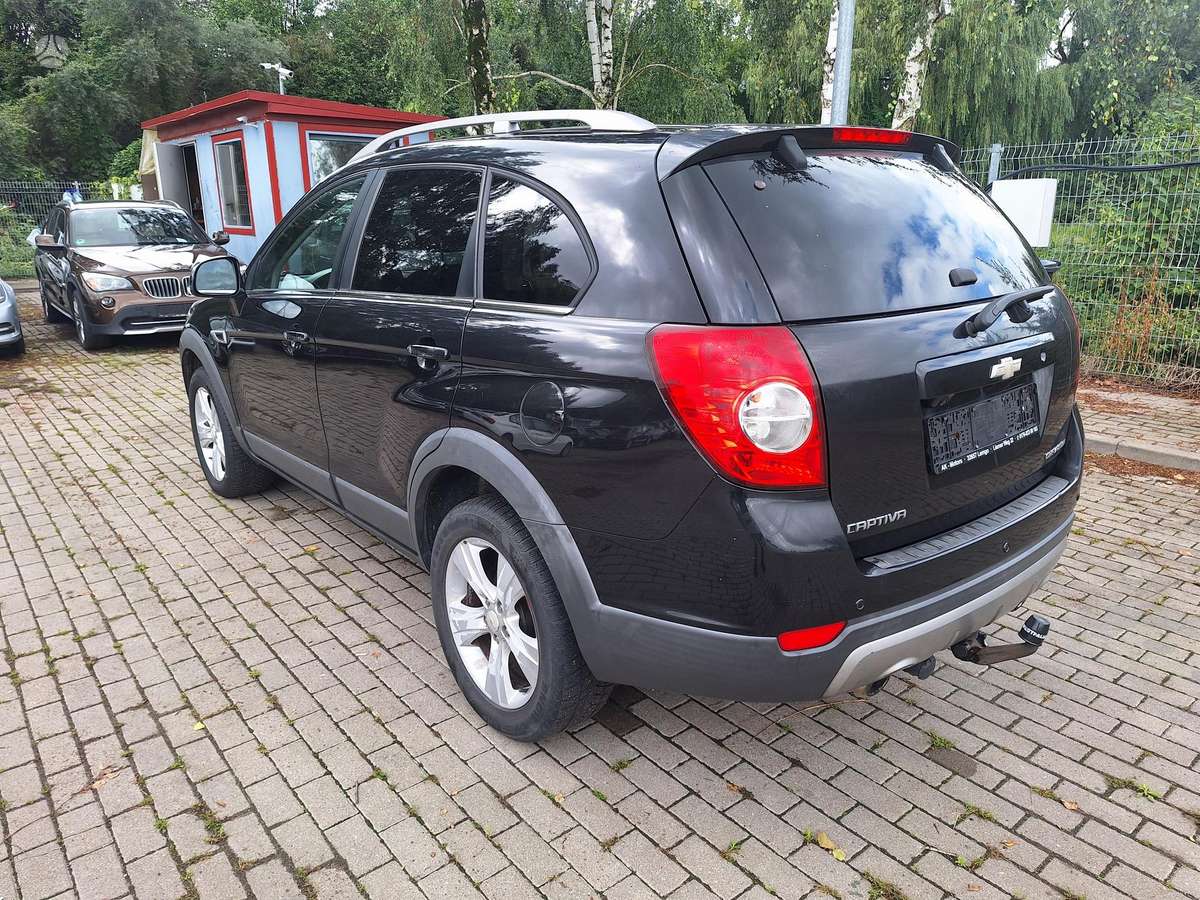 Chevrolet Captiva 2011 — photo 7