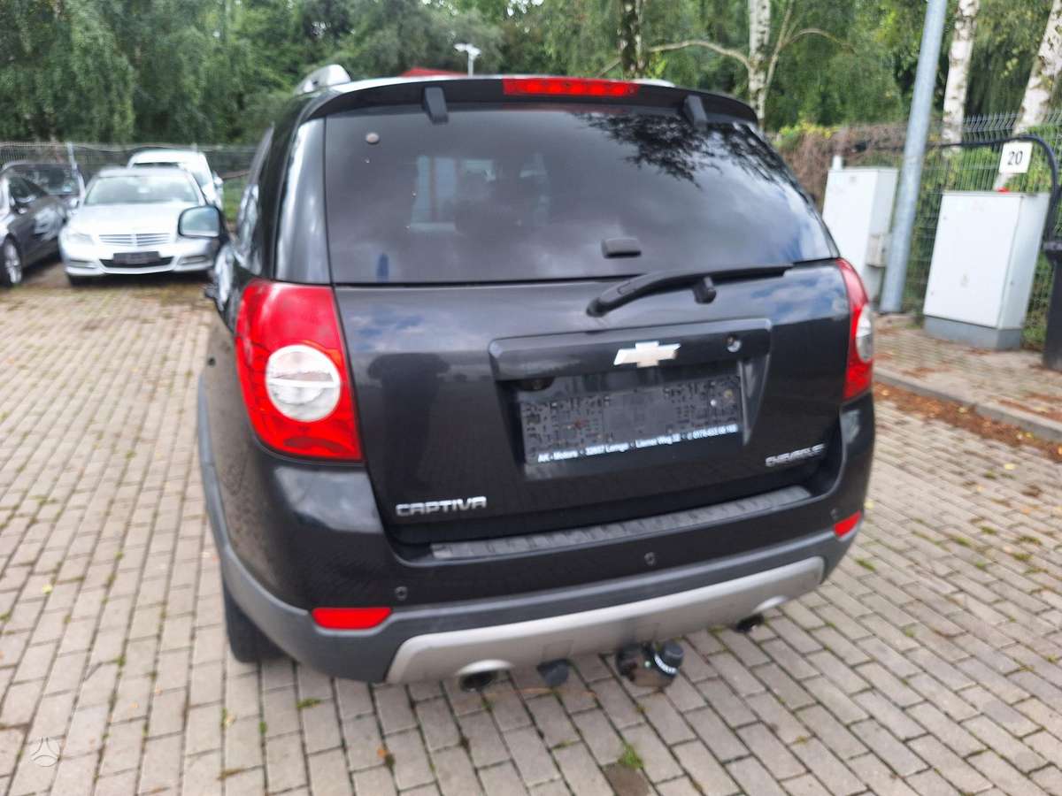 Chevrolet Captiva 2011 — photo 9
