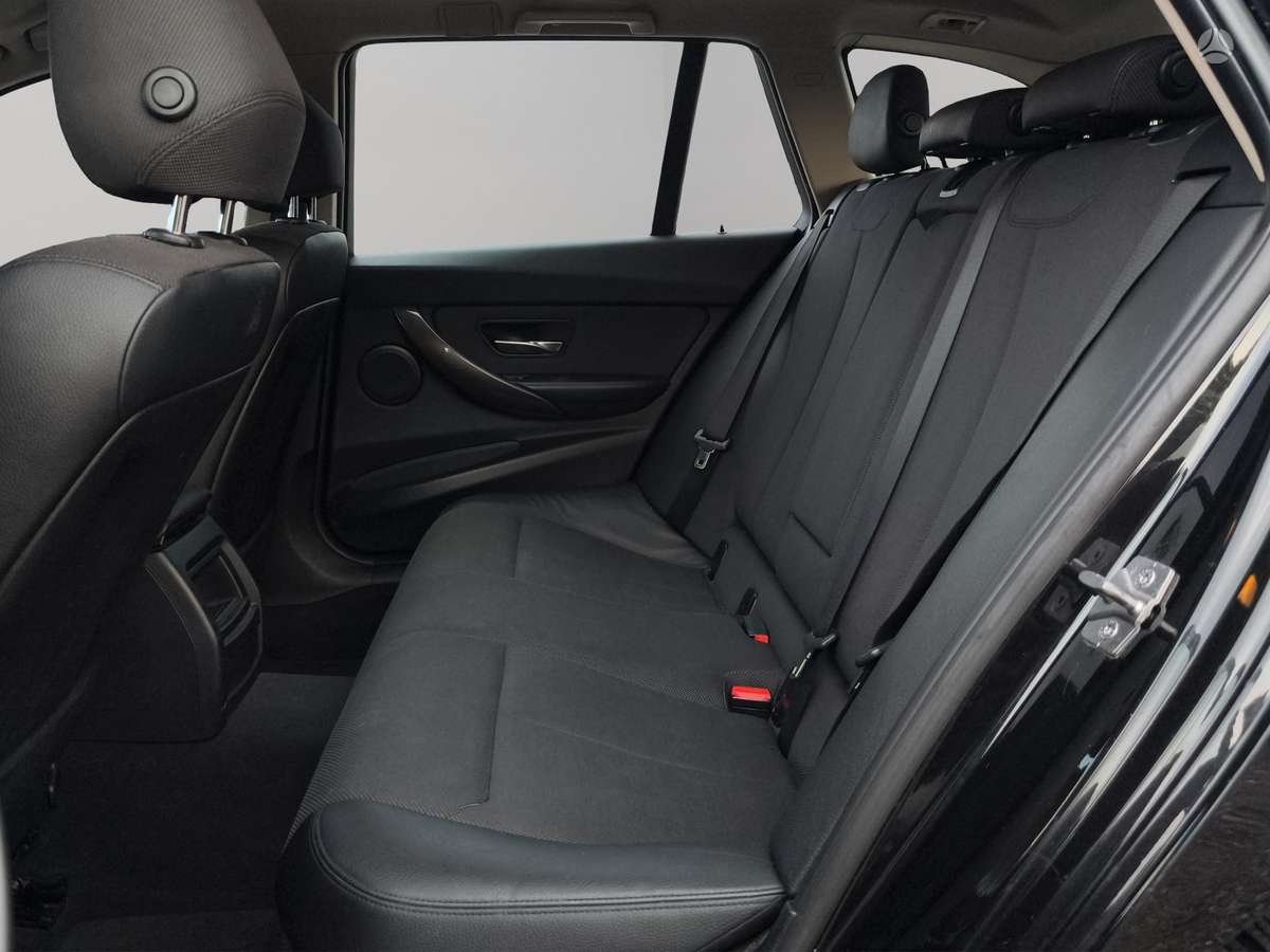 BMW 316 2013 — photo 12