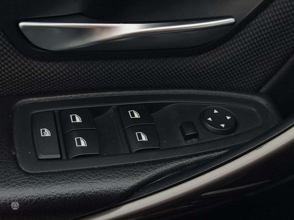 BMW 316 2013 — photo 14