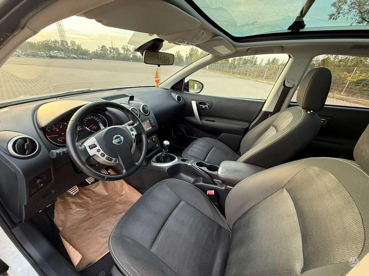 Nissan Qashqai 2012 — photo 10