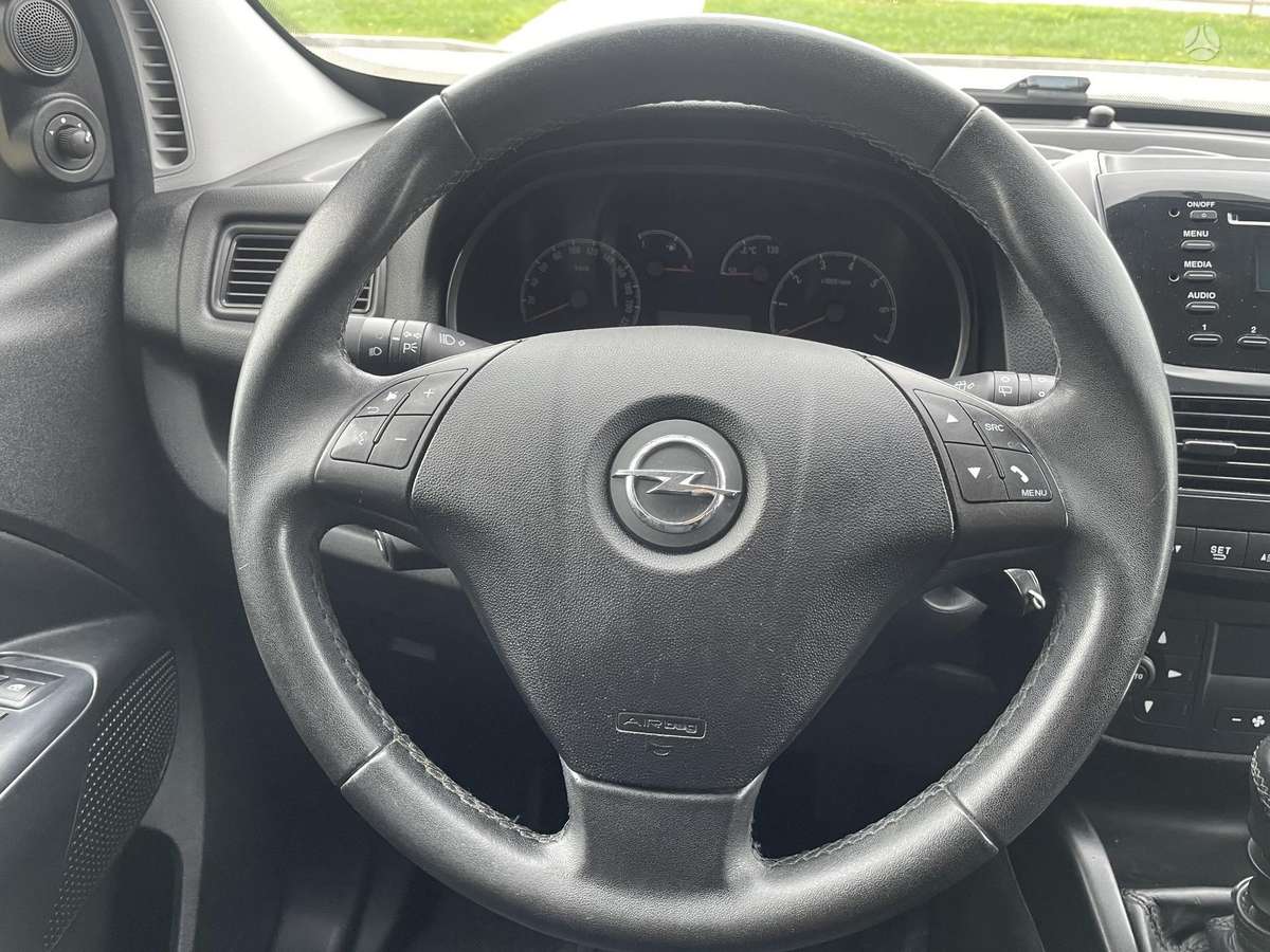 Opel Combo 2015 — фото 12