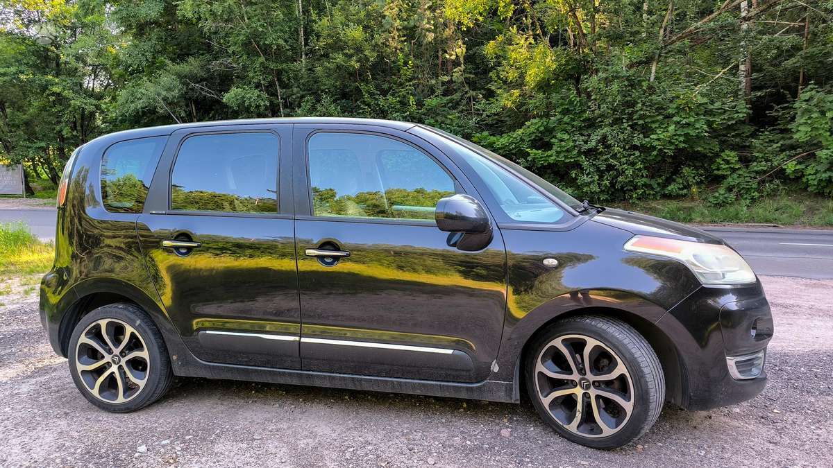 Citroen C3 2009 — салон