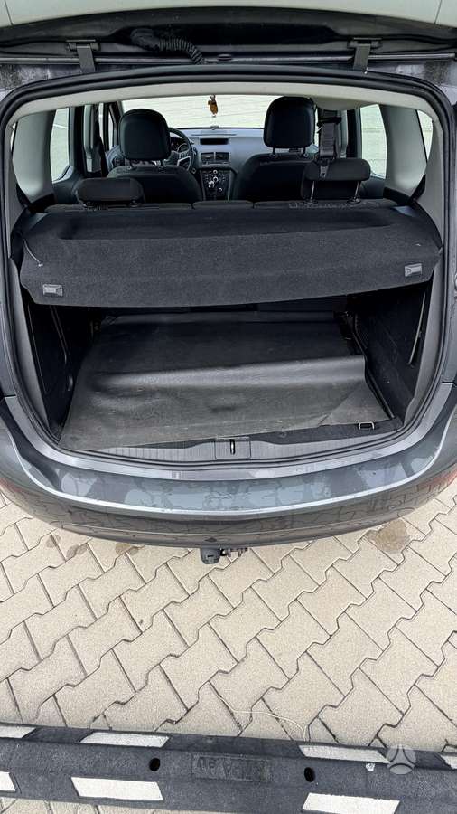 Opel Meriva 2011 — photo 13