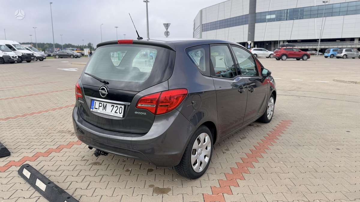 Opel Meriva 2011 — photo 6