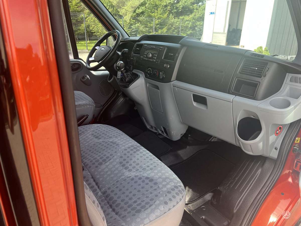 Ford Transit 2012 — photo 13